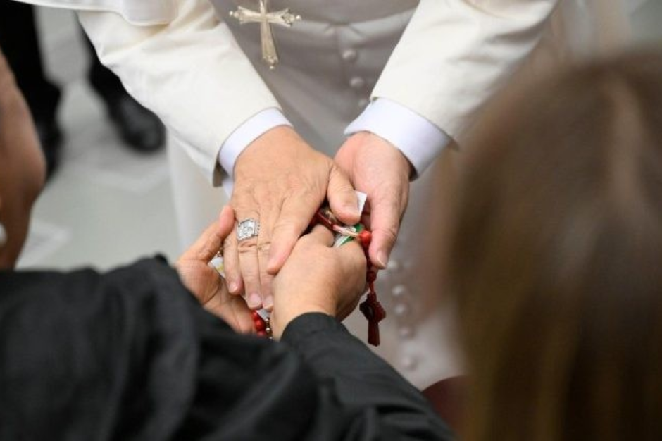 Đức Lêô XIV kêu gọi lần hạt Mân Côi trong tháng Mười cầu cho hòa bình